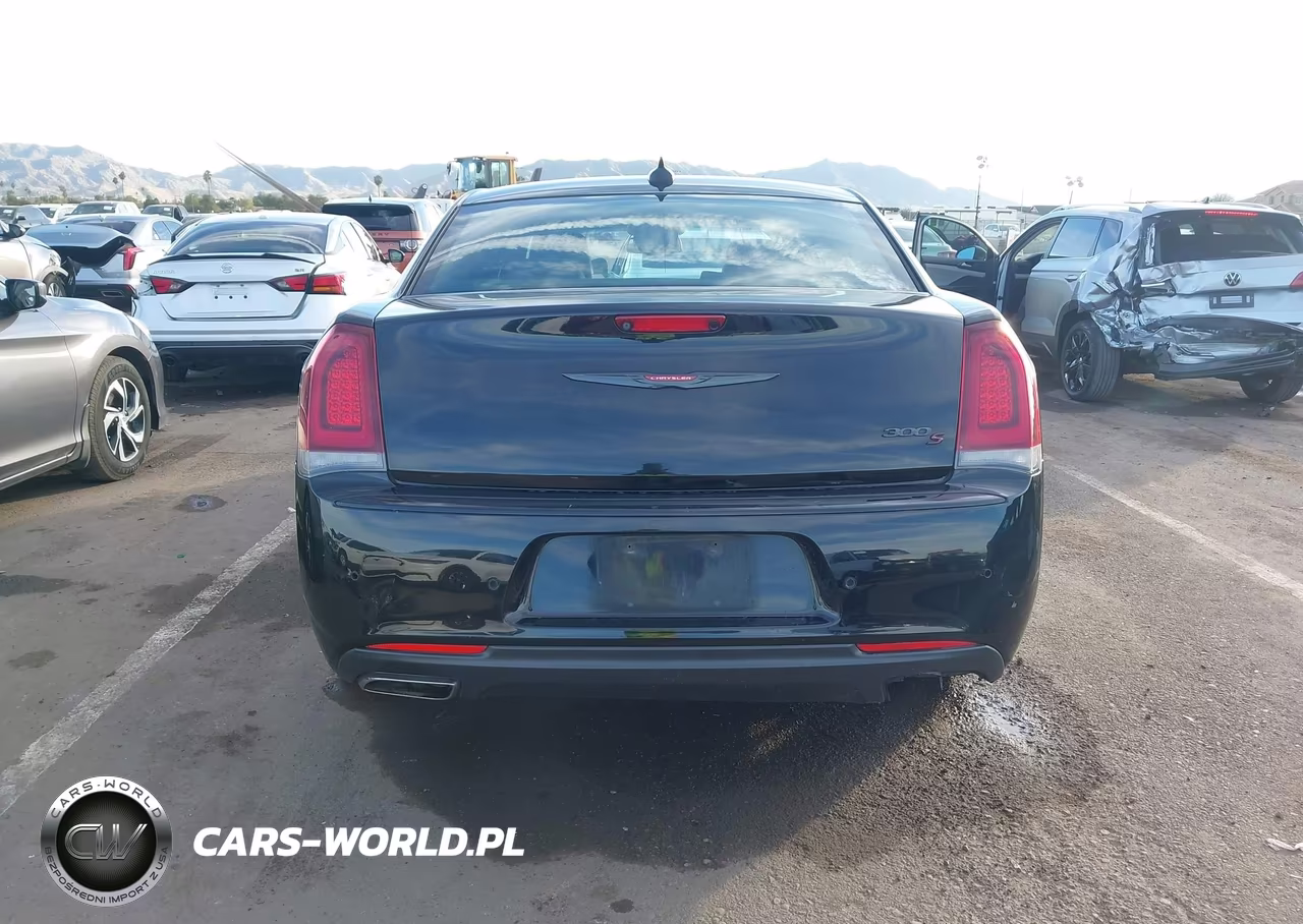 2021 Chrysler 300 300S VIN:2C3CCABGXMH506946 - 16