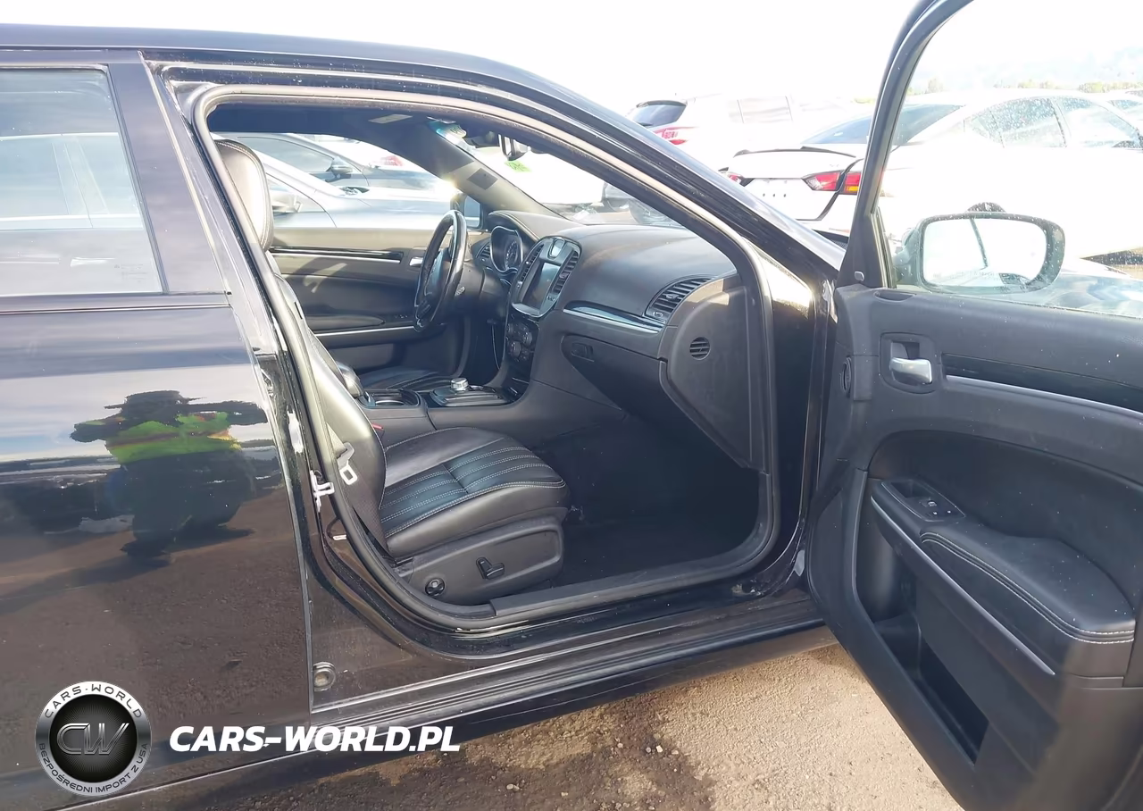 2021 Chrysler 300 300S VIN:2C3CCABGXMH506946 - 5