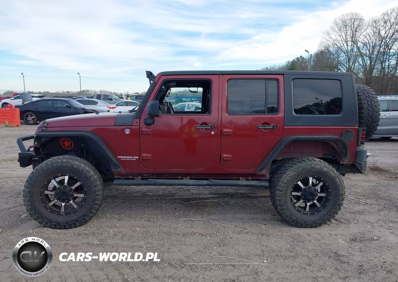 2007 Jeep Wrangler Unlimited X VIN:1J4GA39197L147638 - 14