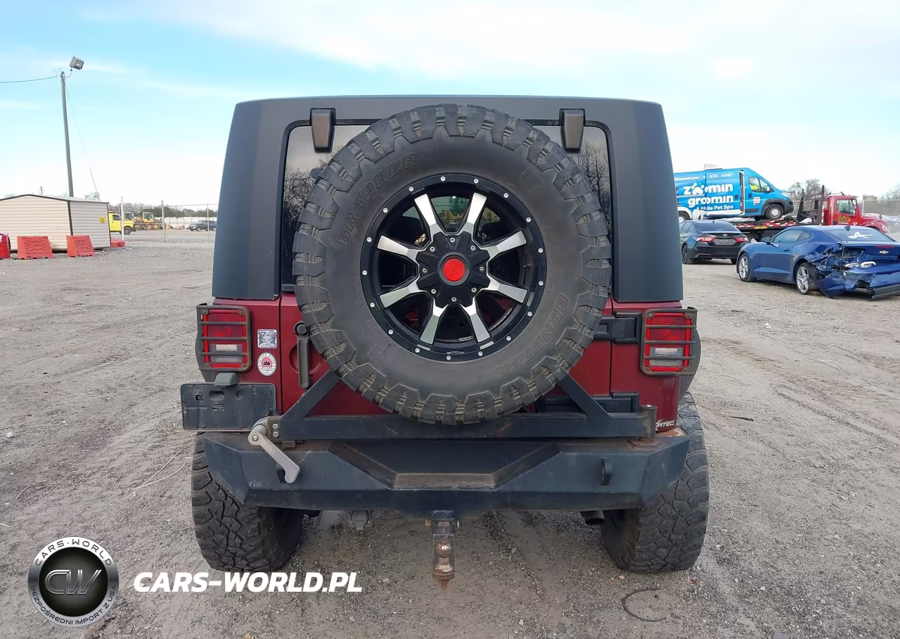 2007 Jeep Wrangler Unlimited X VIN:1J4GA39197L147638 - 16