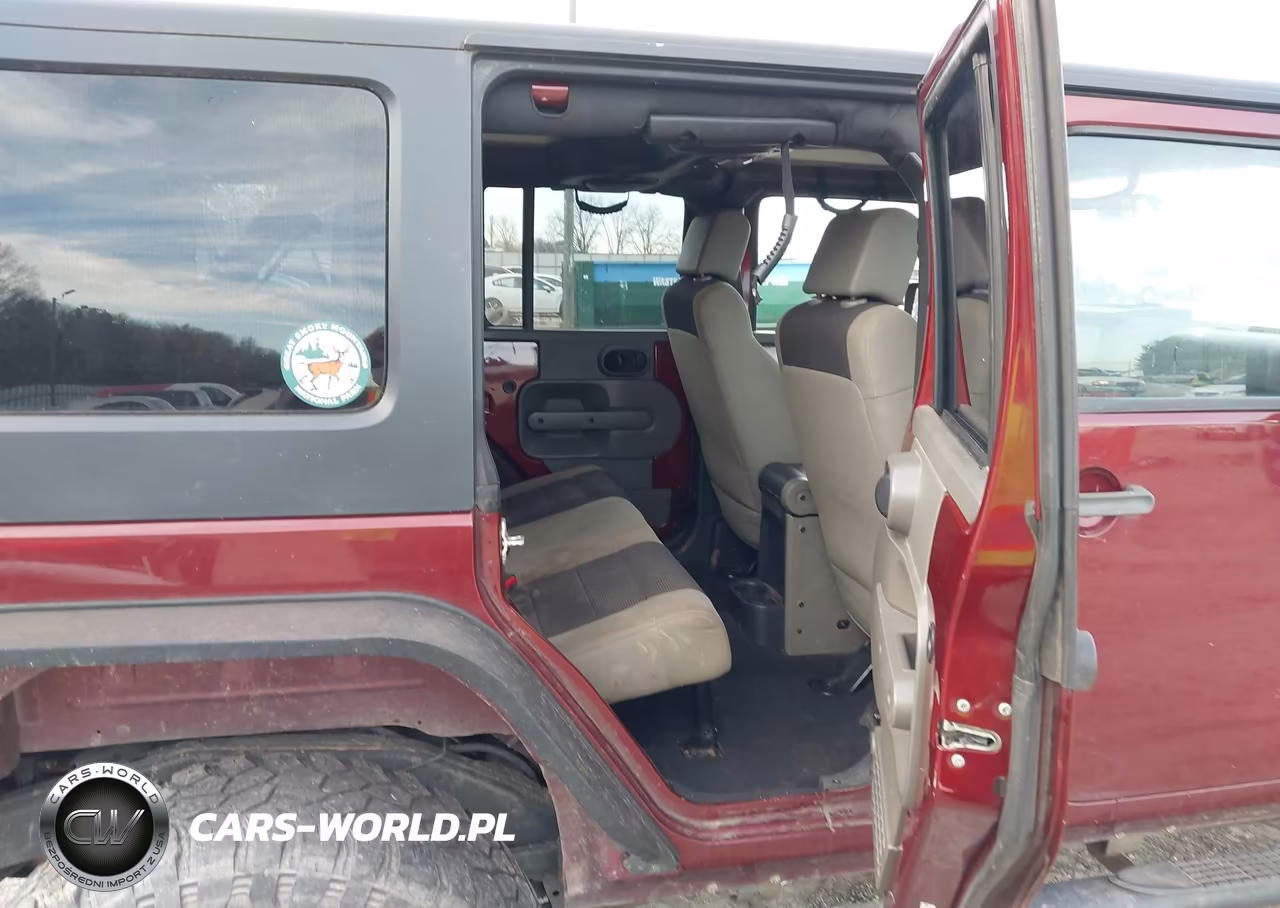 2007 Jeep Wrangler Unlimited X VIN:1J4GA39197L147638 - 8