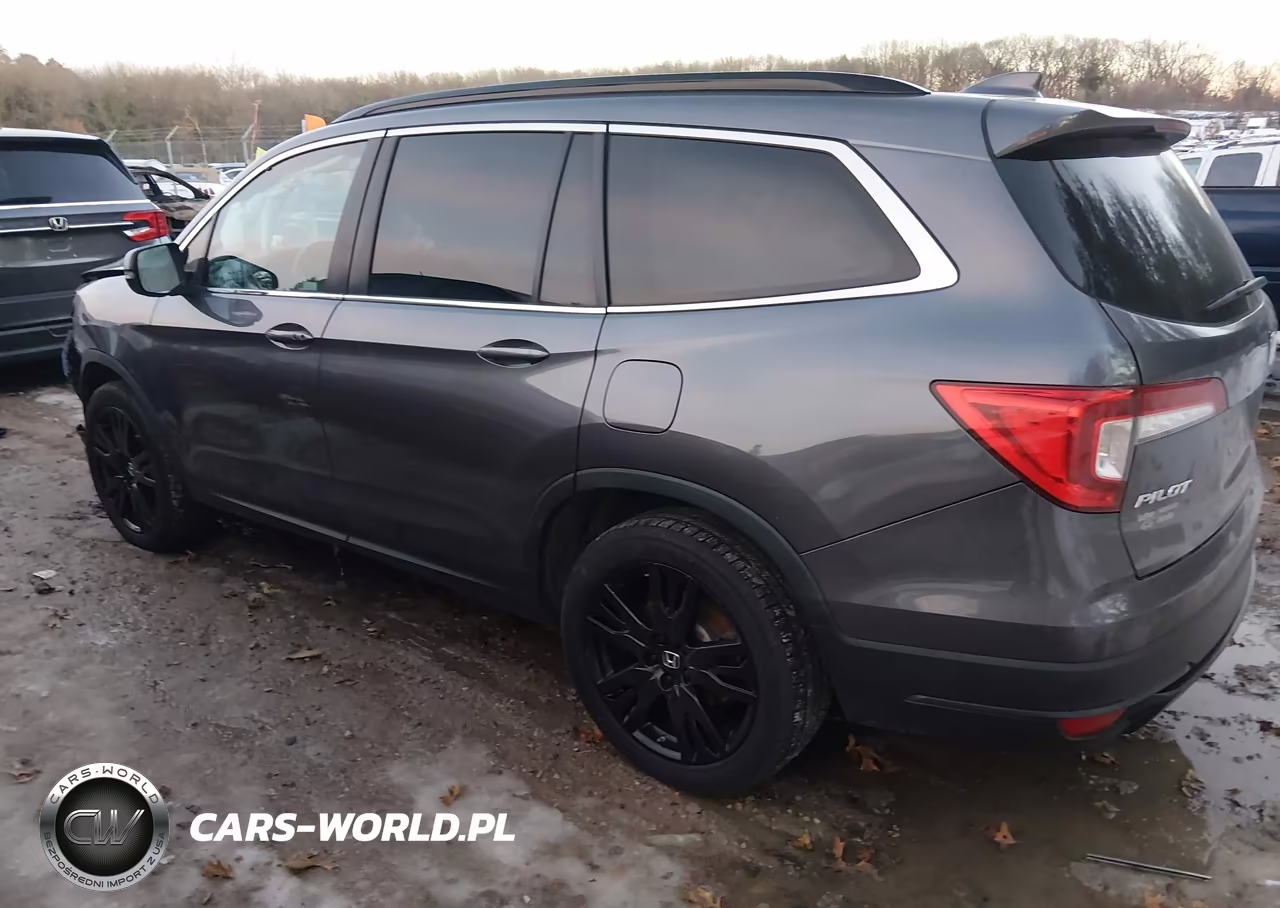 2021 Honda Pilot Awd Special Edition VIN:5FNYF6H26MB019850 - 3