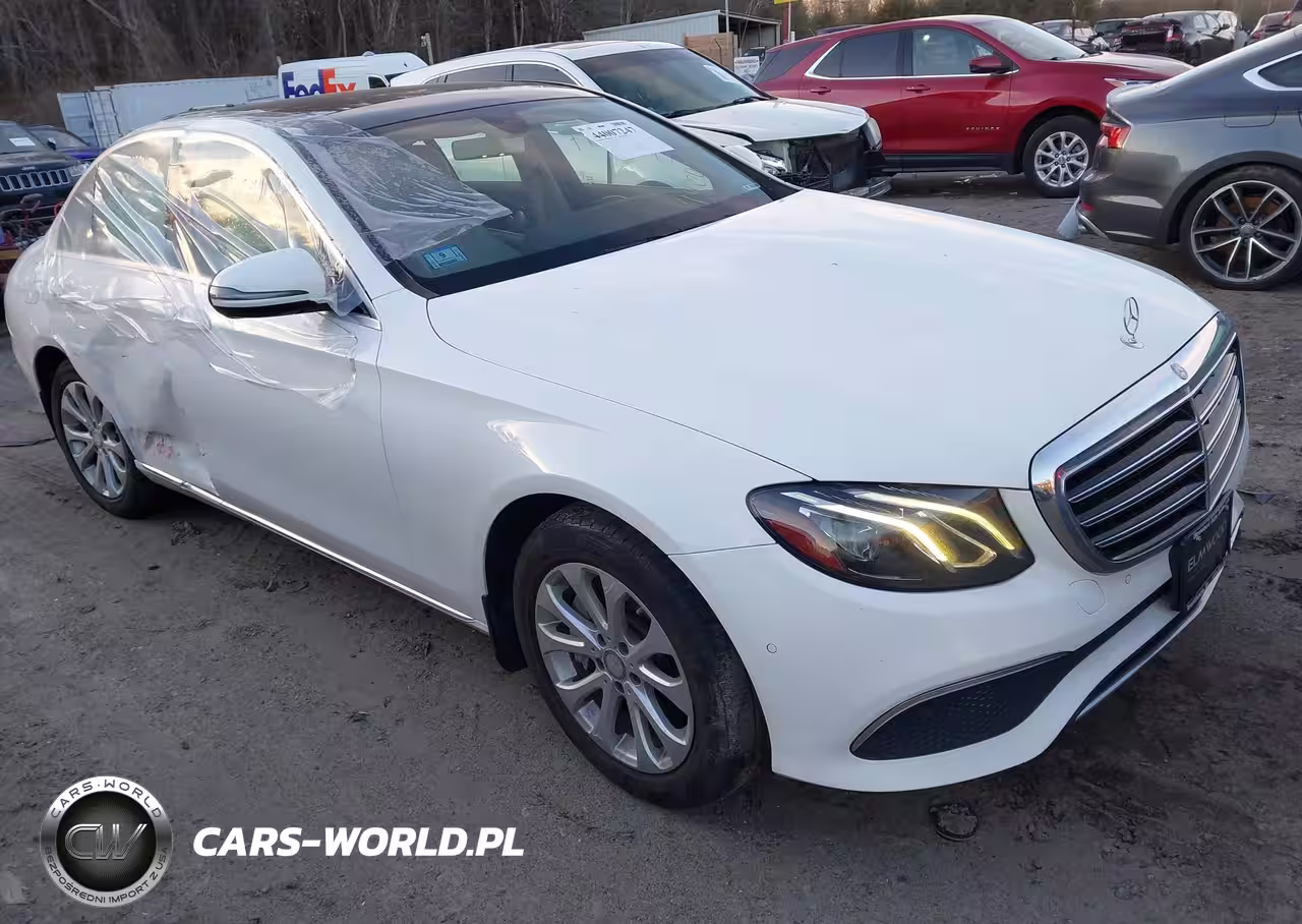 2017 Mercedes-Benz E 300 4Matic