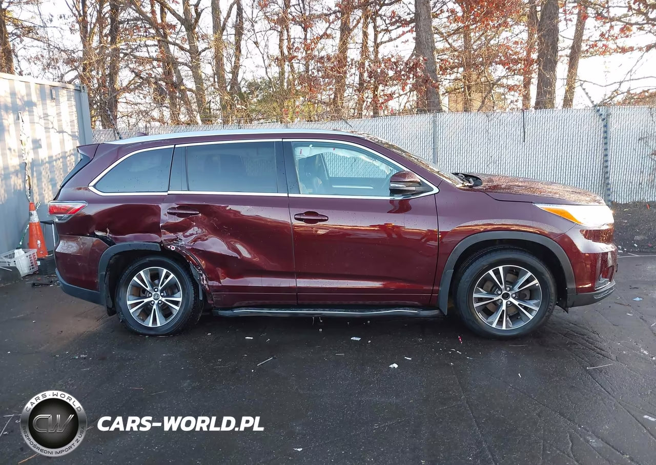 2016 Toyota Highlander Xle V6 VIN:5TDJKRFH3GS301224 - 13