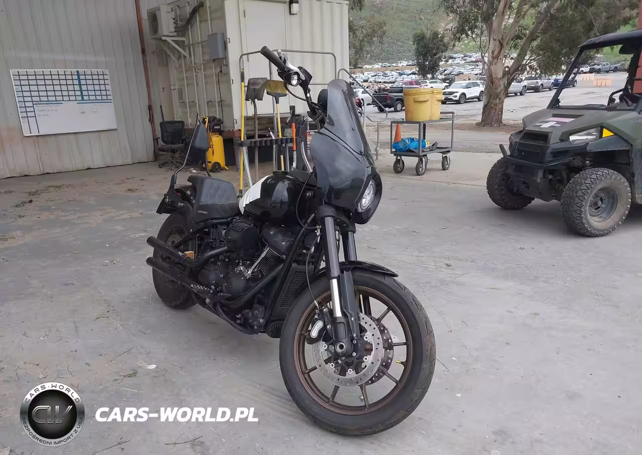 2022 Harley-Davidson Fxlrs