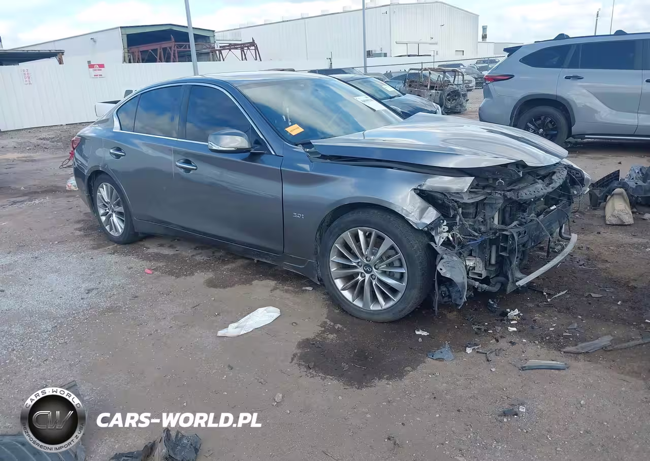 2018 Infiniti Q50 3.0T Luxe