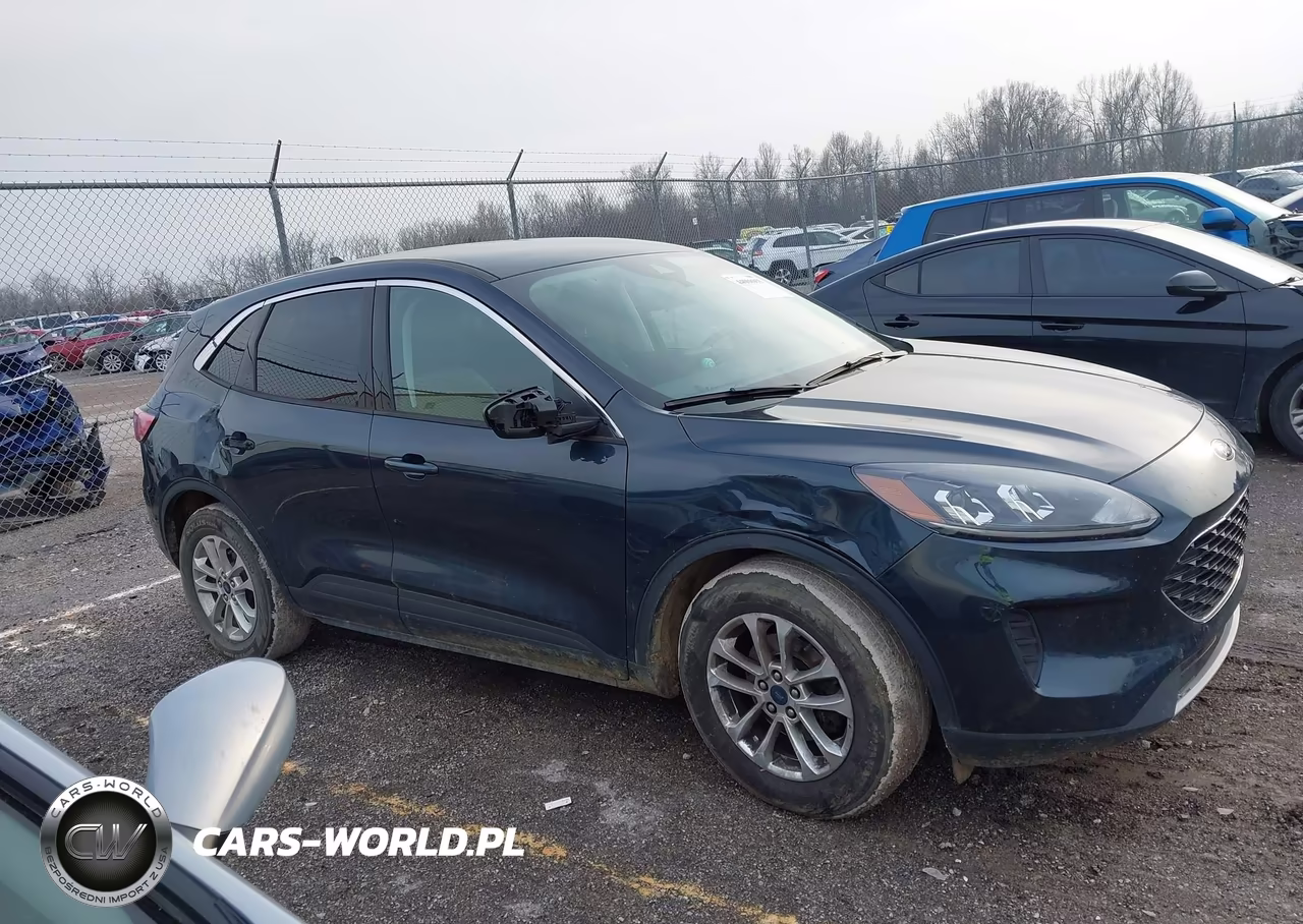2022 Ford Escape Se VIN:1FMCU0G68NUB68864 - 13