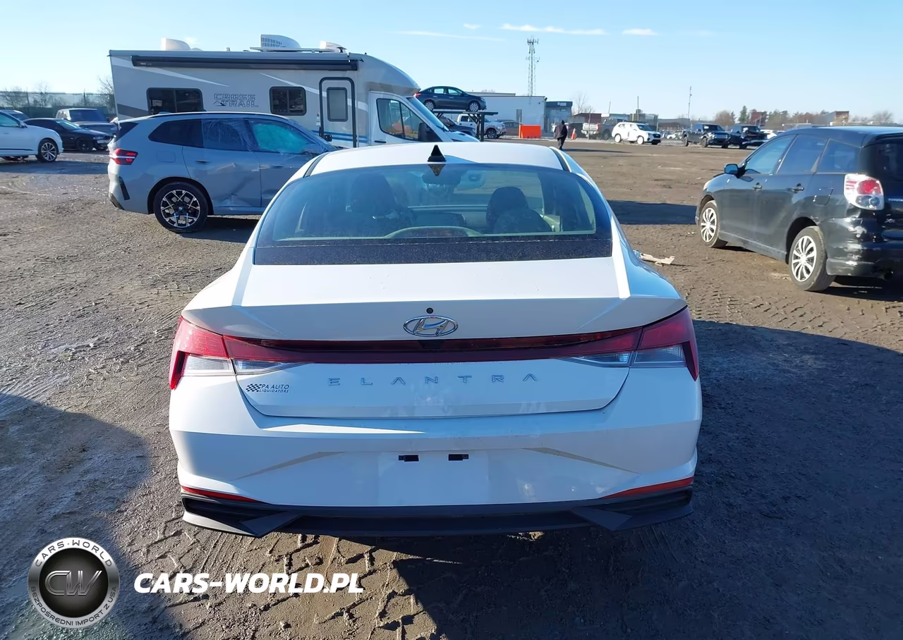 2022 Hyundai Elantra Sel VIN:5NPLM4AG2NH053748 - 17