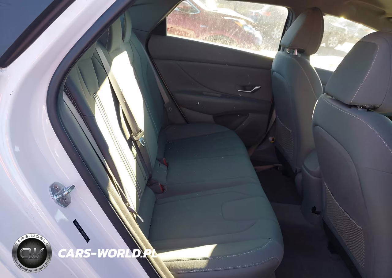 2022 Hyundai Elantra Sel VIN:5NPLM4AG2NH053748 - 8