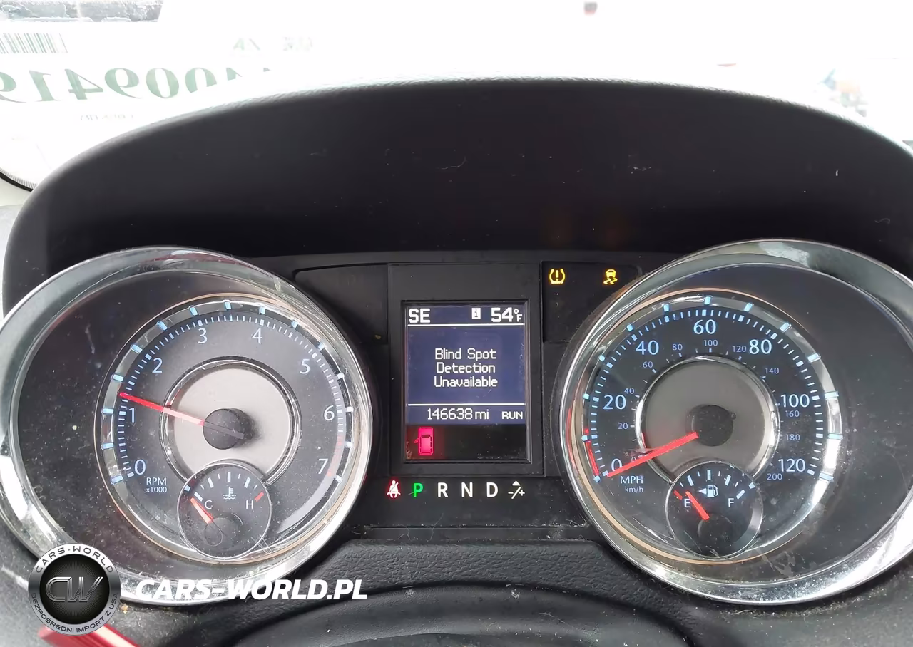 2015 Chrysler Town & Country Touring-L VIN:2C4RC1CG6FR656697 - 7