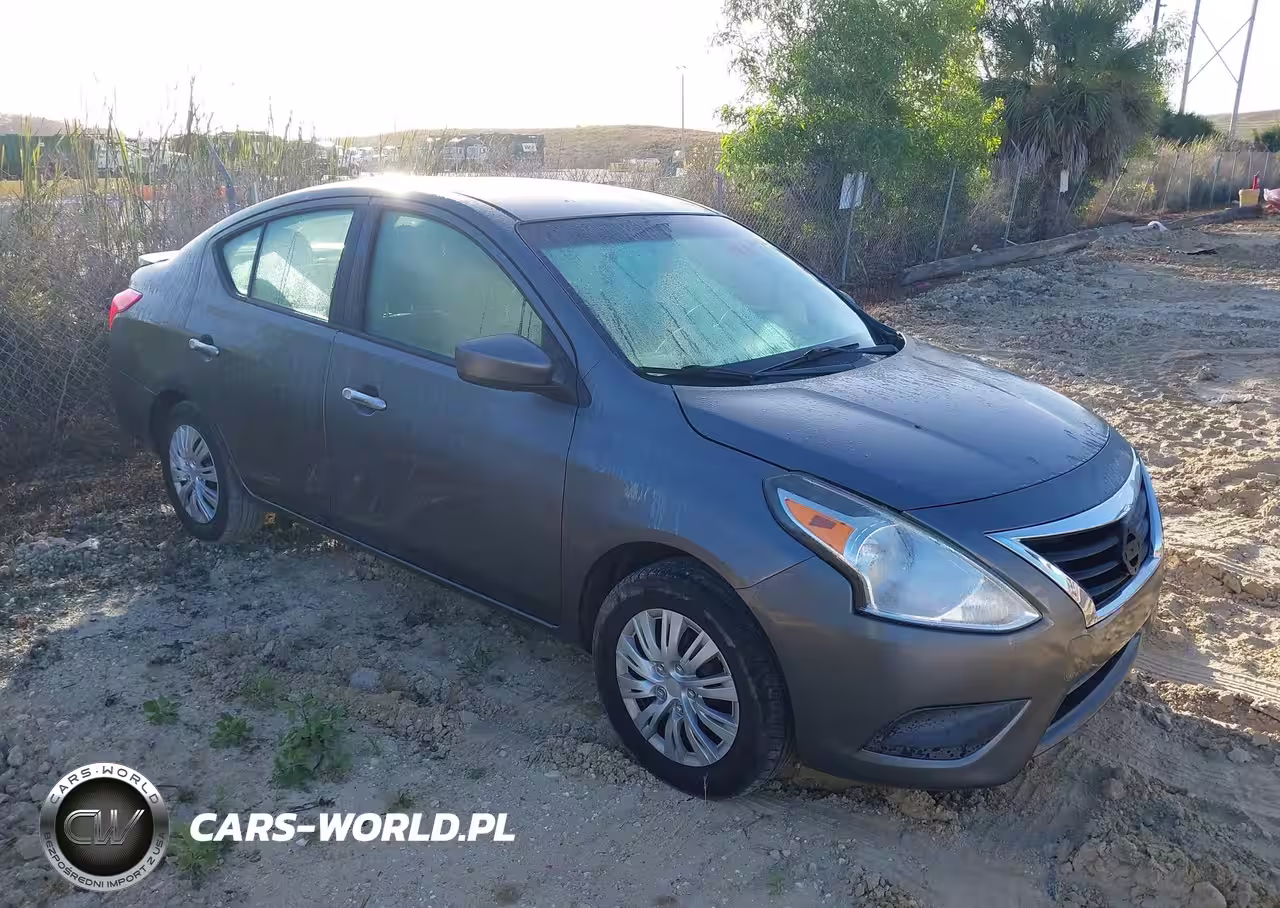 2016 Nissan Versa 1.6 Sv