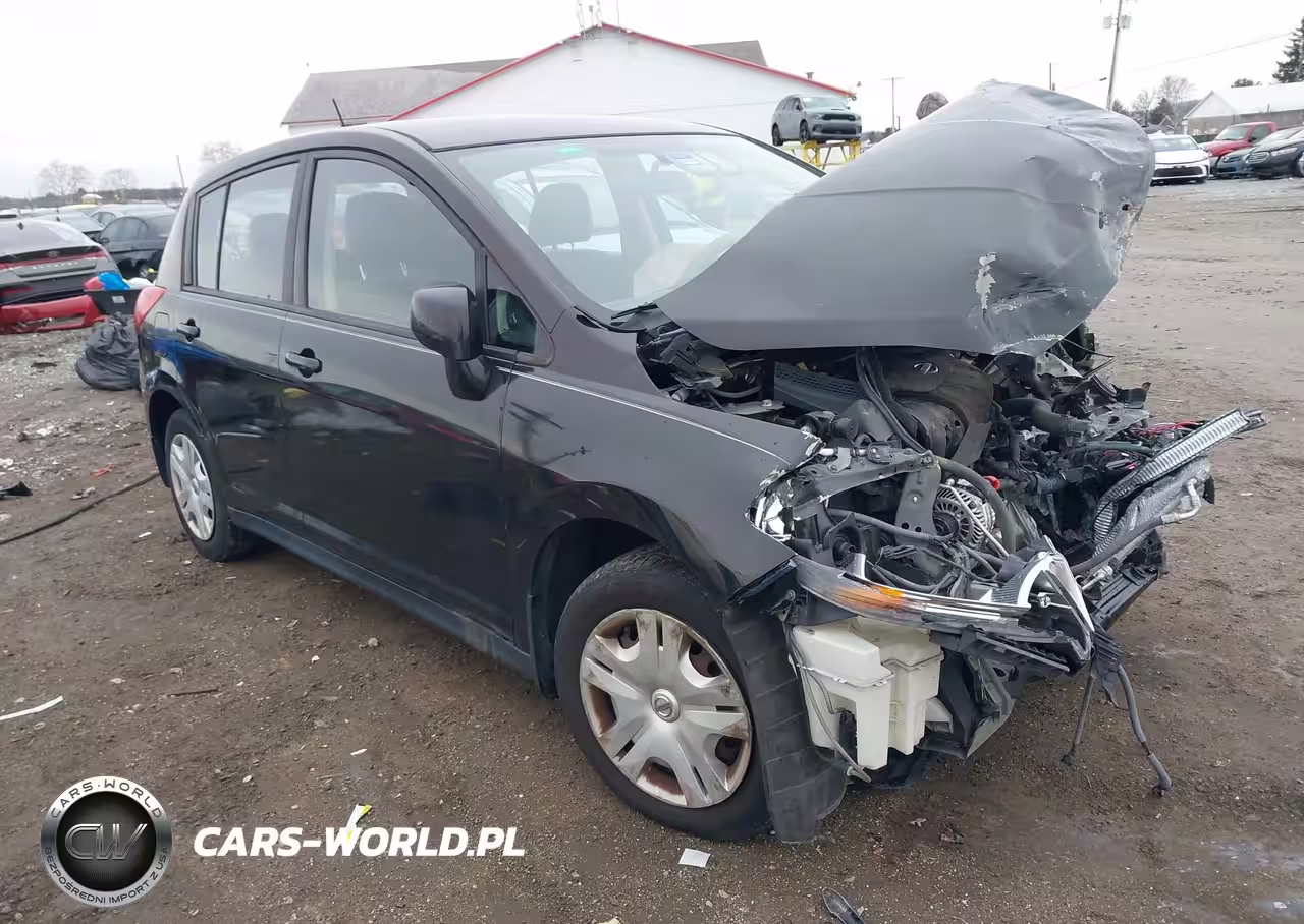 2011 Nissan Versa 1.8S