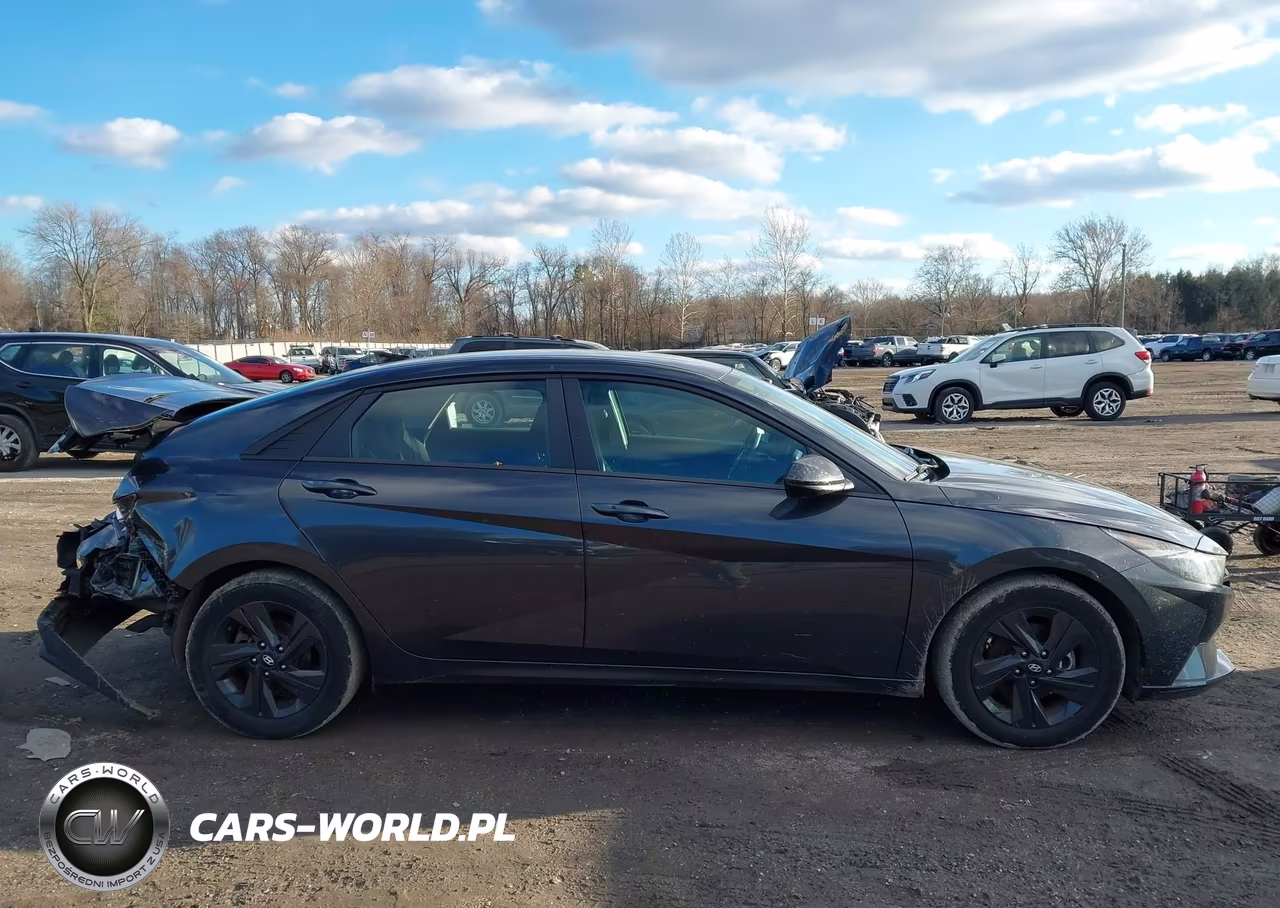 2022 Hyundai Elantra Sel VIN:5NPLM4AG8NH071493 - 13