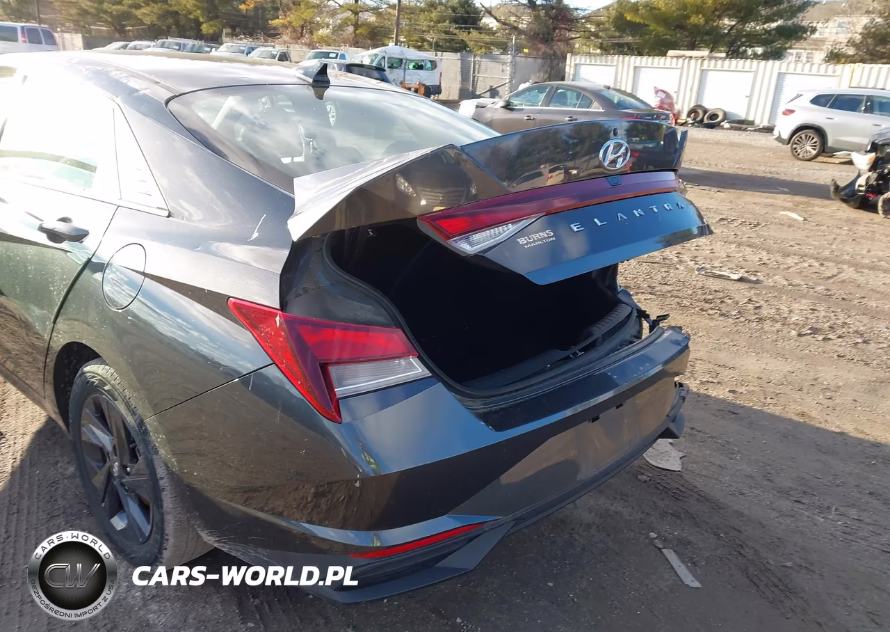 2022 Hyundai Elantra Sel VIN:5NPLM4AG8NH071493 - 17