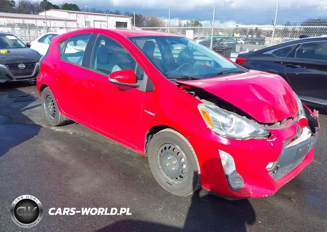 2016 Toyota Prius C One