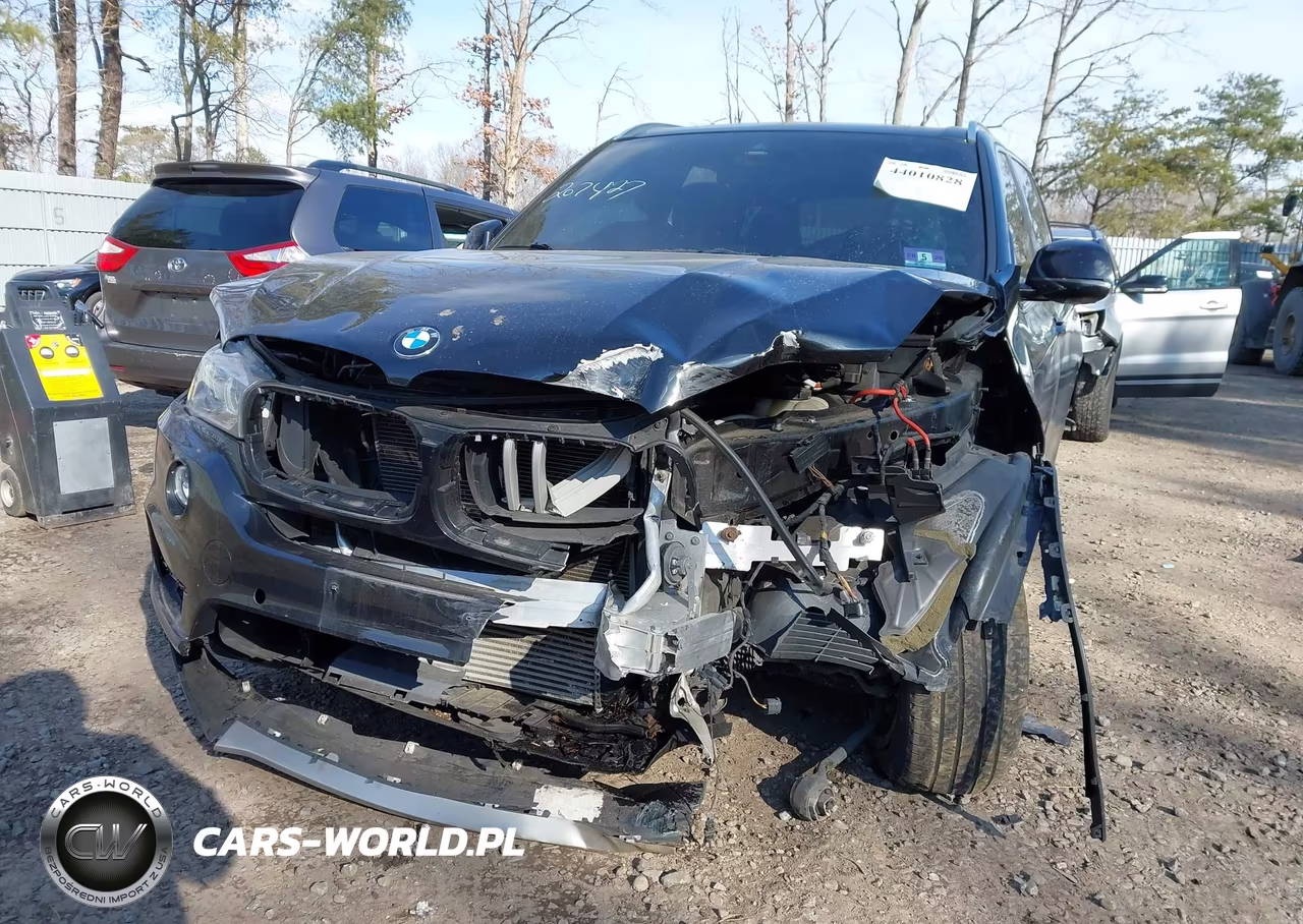 2018 BMW X5 xDrive35I VIN:5UXKR0C54J0X91199 - 6