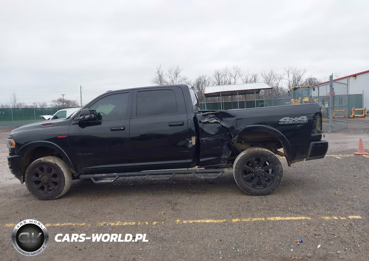 2019 Ram 2500 Laramie 4X4 6'4 Box VIN:3C6UR5FJ1KG521111 - 15