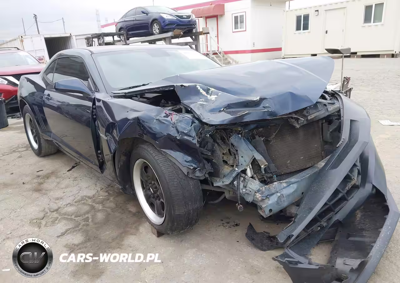 2011 Chevrolet Camaro 1Ls