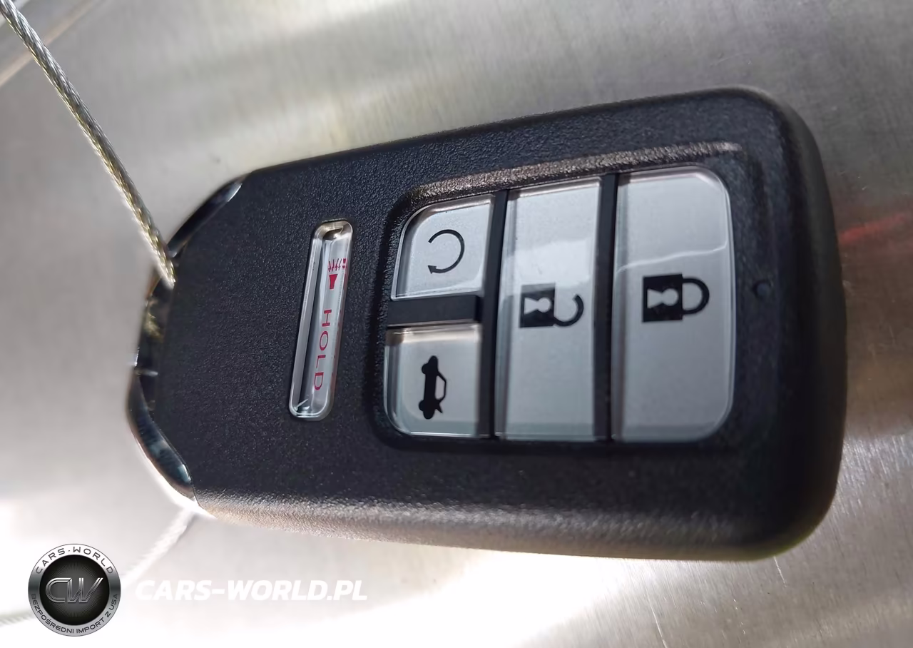 2025 Honda Pilot Touring VIN:5FNYG2H74SB038086 - 11