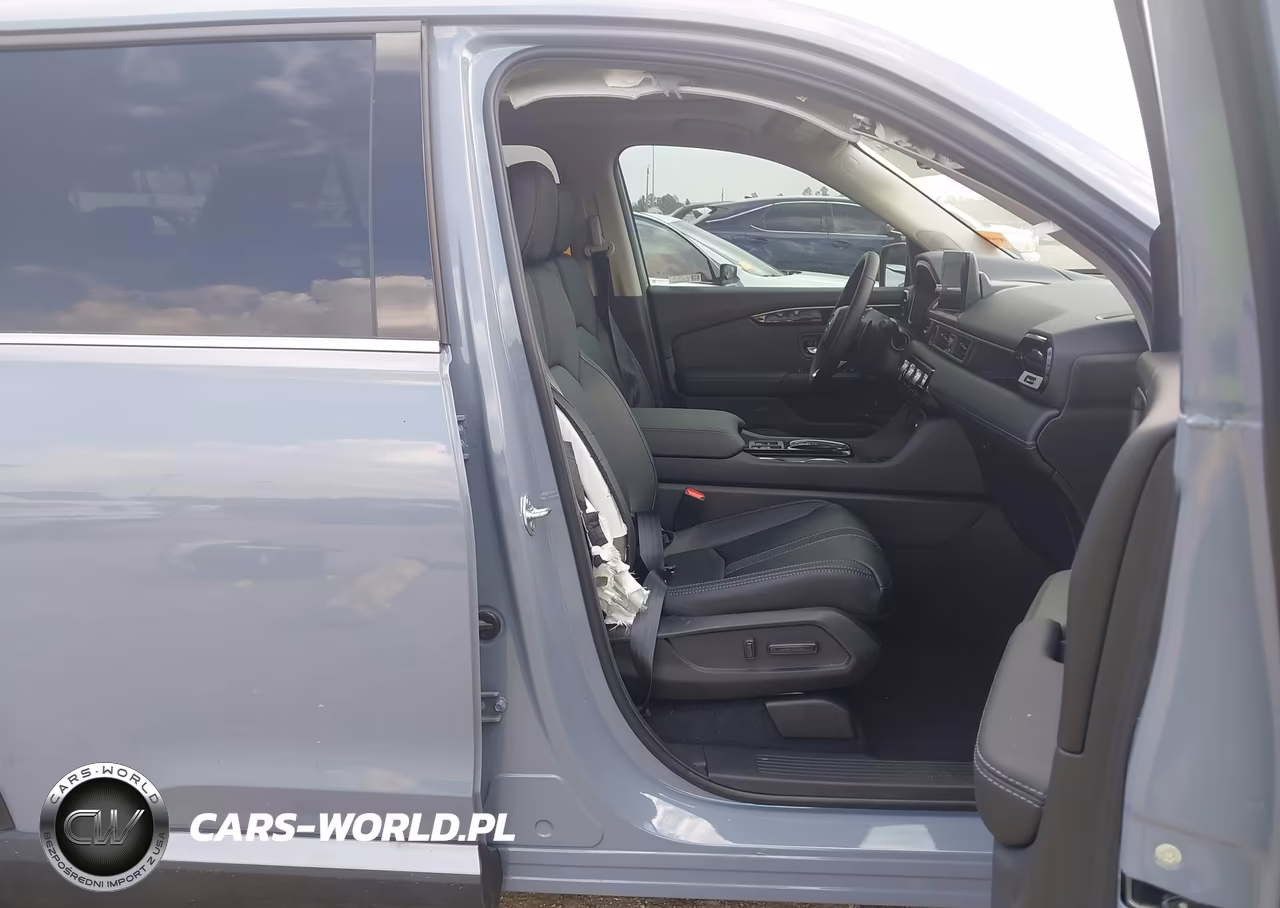 2025 Honda Pilot Touring VIN:5FNYG2H74SB038086 - 5