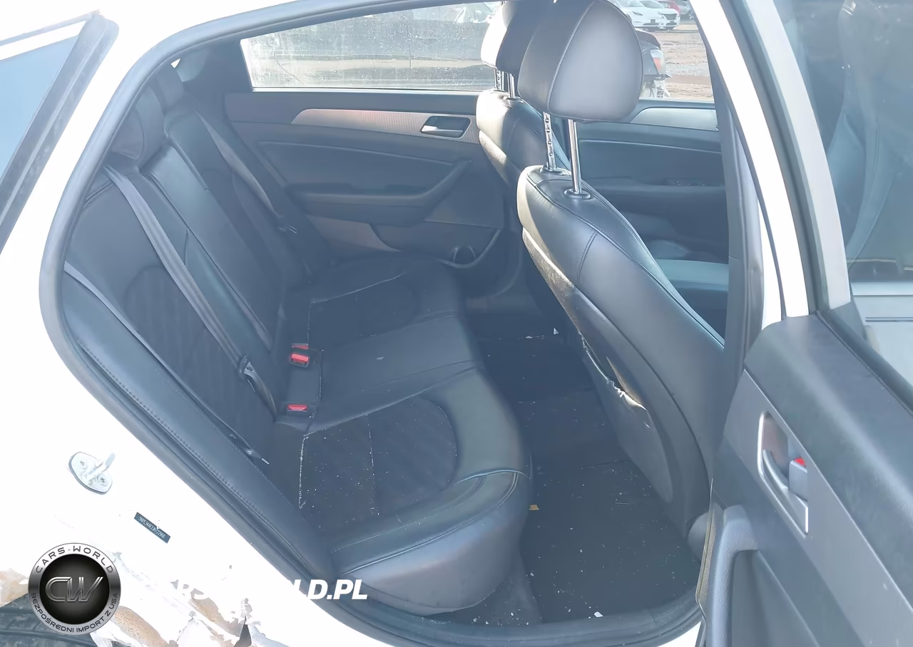 2018 Hyundai Sonata Sport+ VIN:5NPE34AF2JH722968 - 8