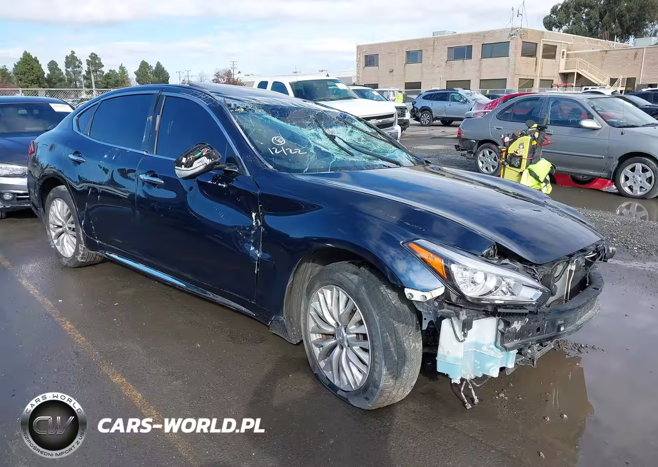 2015 Infiniti Q70L 3.7X