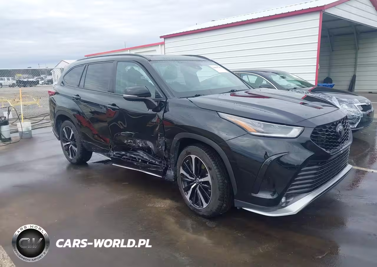 2022 Toyota Highlander Xse