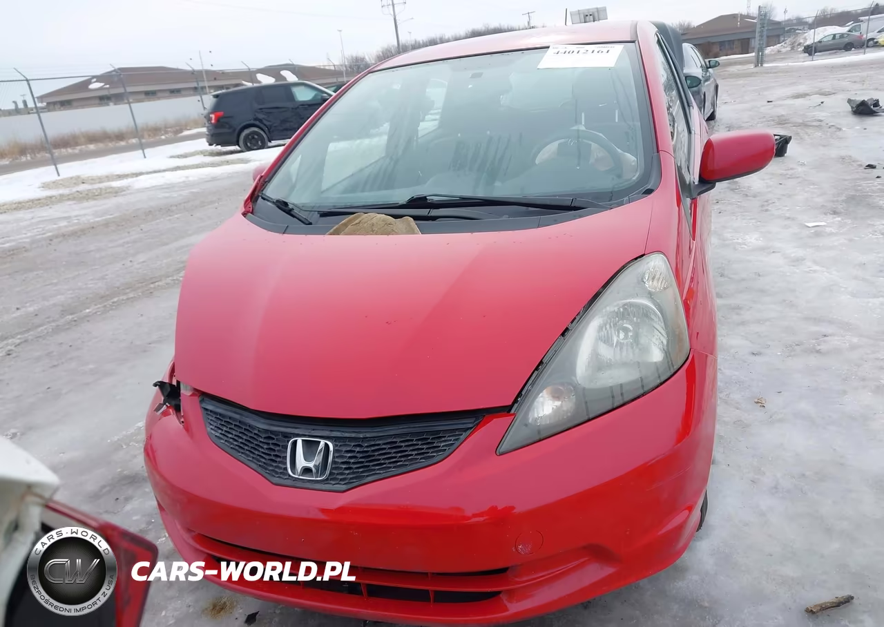 2013 Honda Fit VIN:JHMGE8H32DC001702 - 12