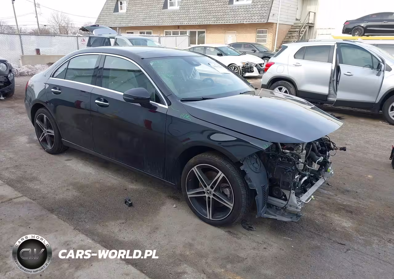 2022 Mercedes-Benz A 220 4Matic