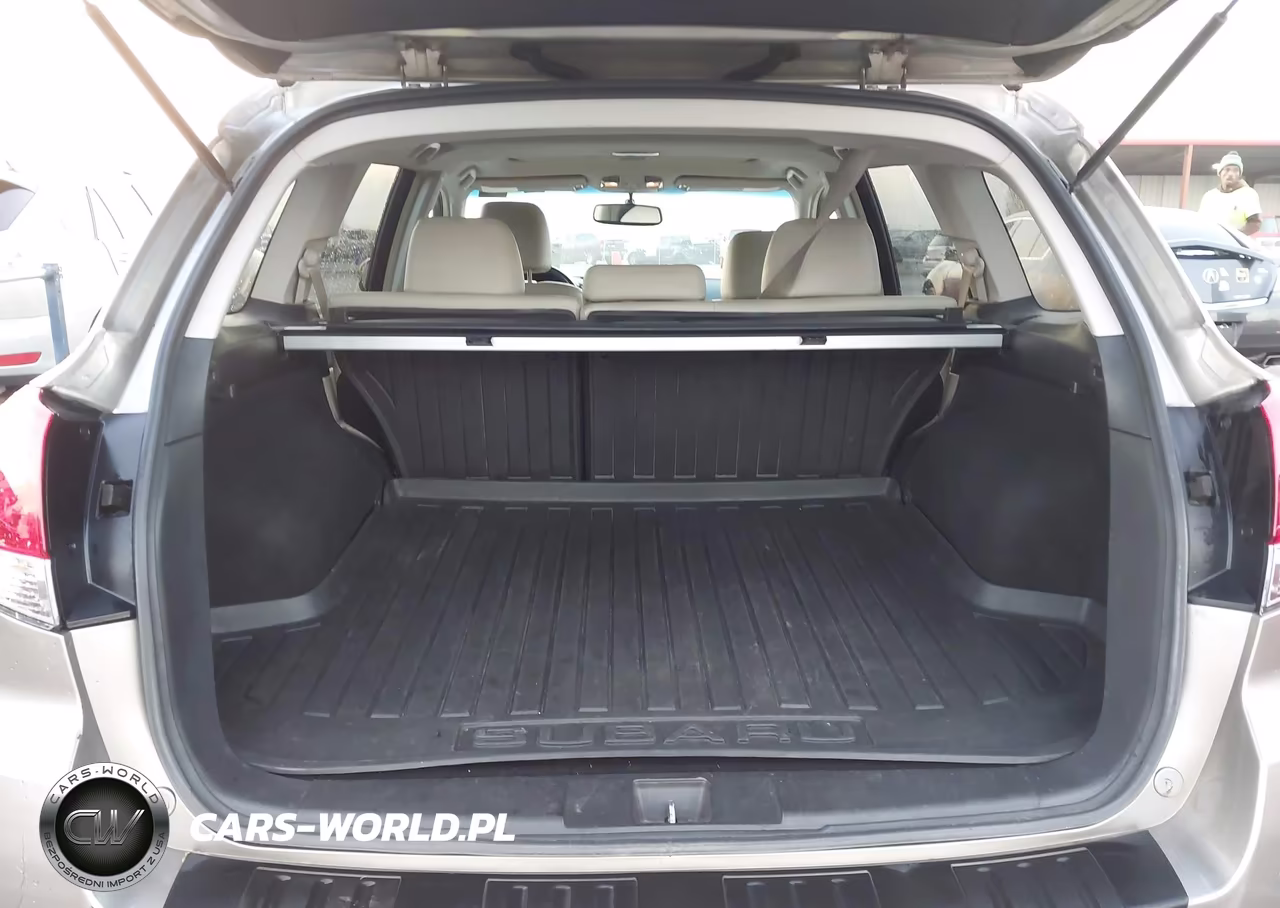 2014 Subaru Outback 2.5I Limited VIN:4S4BRCLC2E3257538 - 17