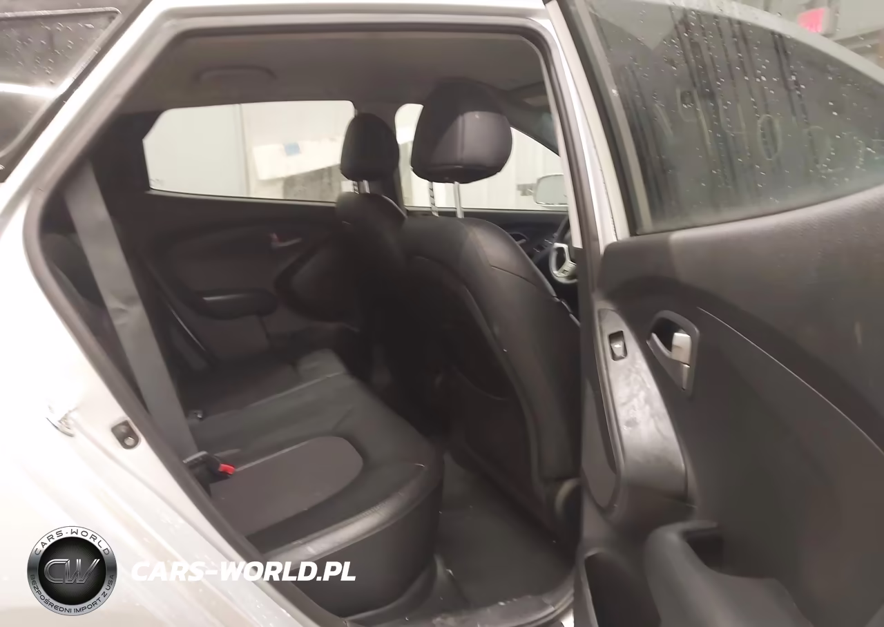 2015 Hyundai Tucson Gls VIN:KM8JT3AF7FU965113 - 8