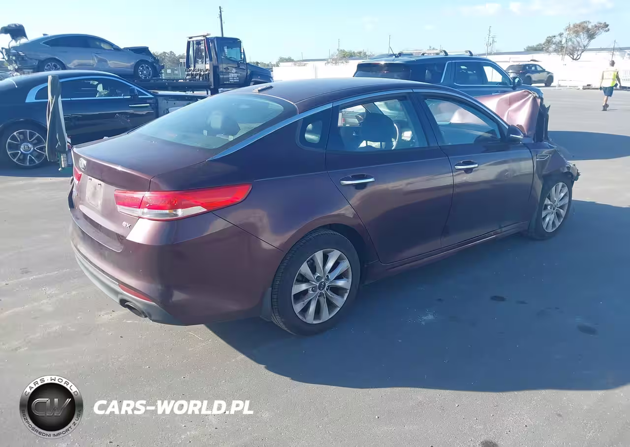 2018 Kia Optima Ex VIN:5XXGU4L31JG185563 - 4