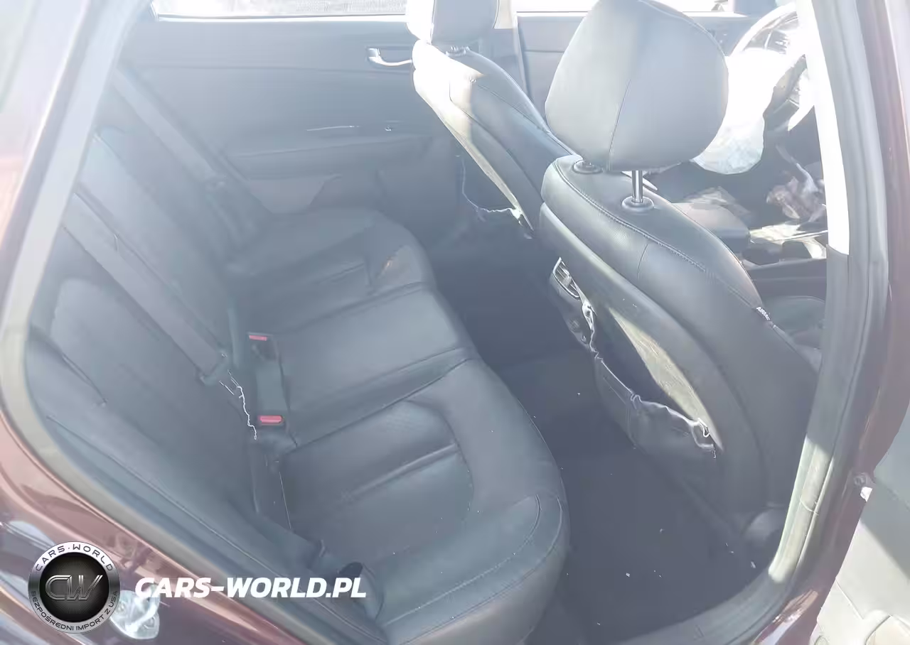 2018 Kia Optima Ex VIN:5XXGU4L31JG185563 - 8