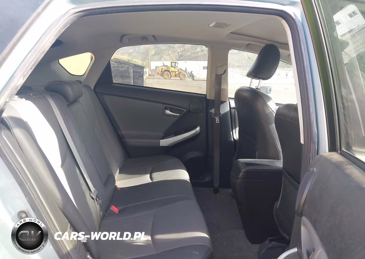 2012 Toyota Prius Four VIN:JTDKN3DU0C5513300 - 8