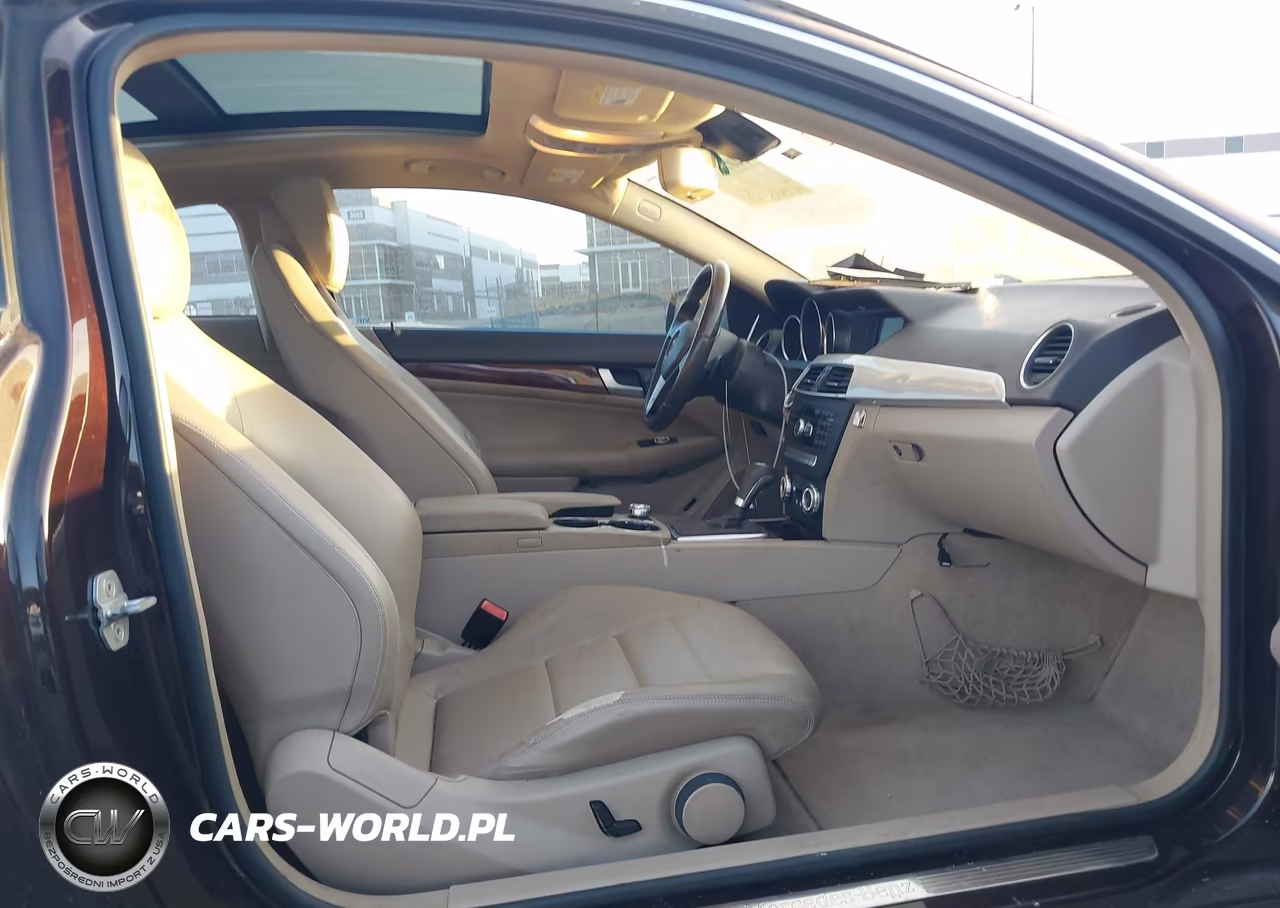 2012 Mercedes-Benz C 250 VIN:WDDGJ4HBXCF879460 - 5