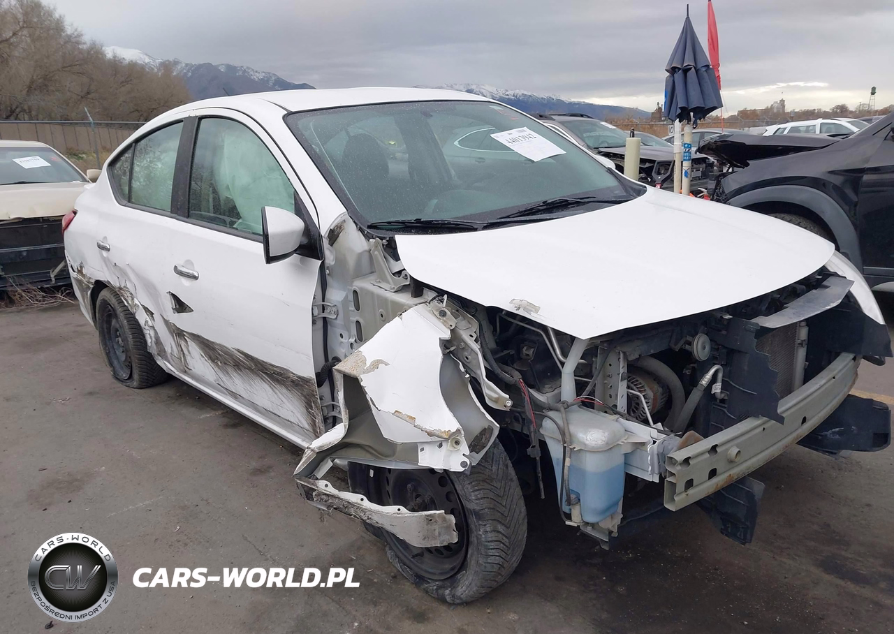 2017 Nissan Versa 1.6 Sv