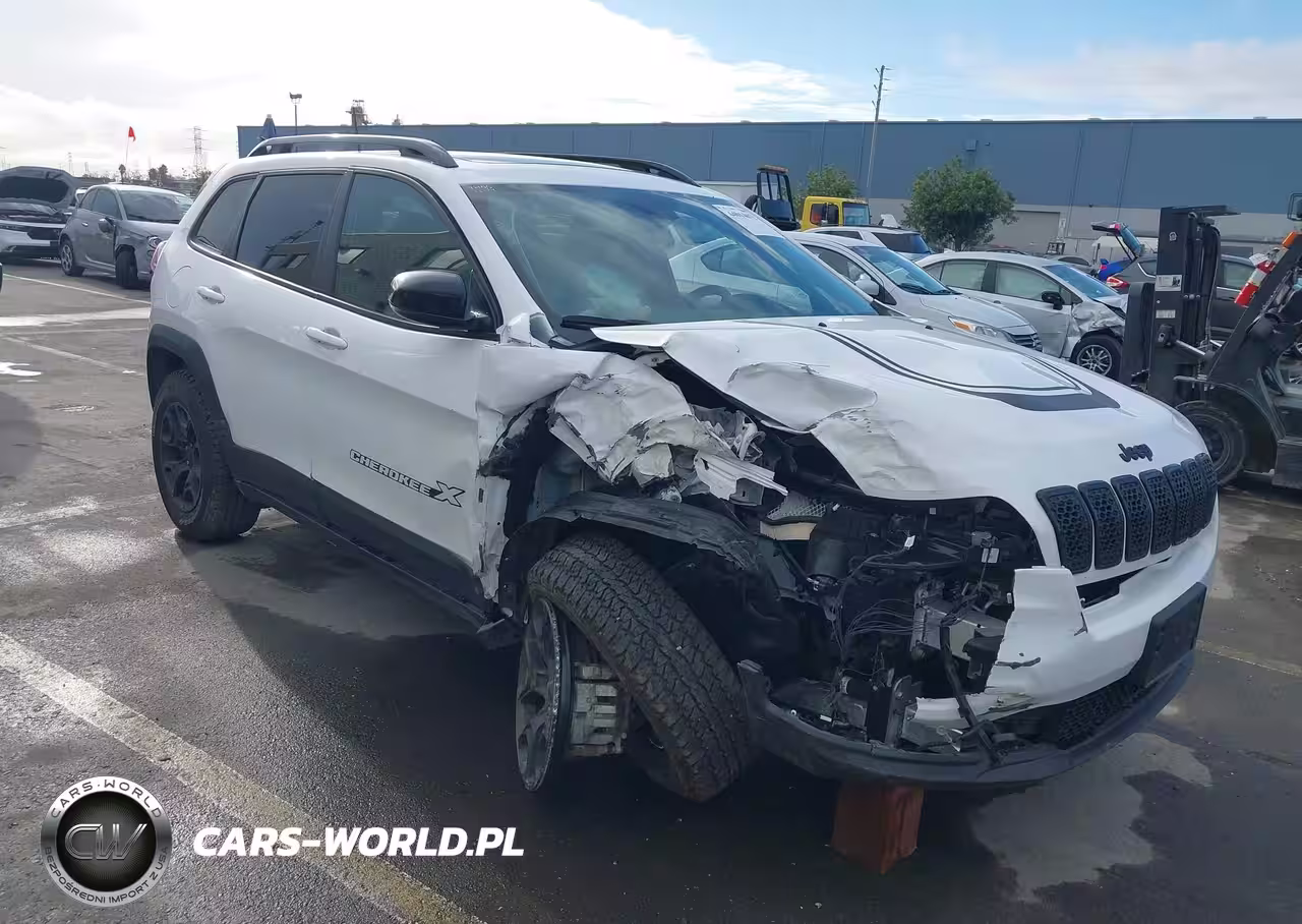 2022 Jeep Cherokee X 4X4