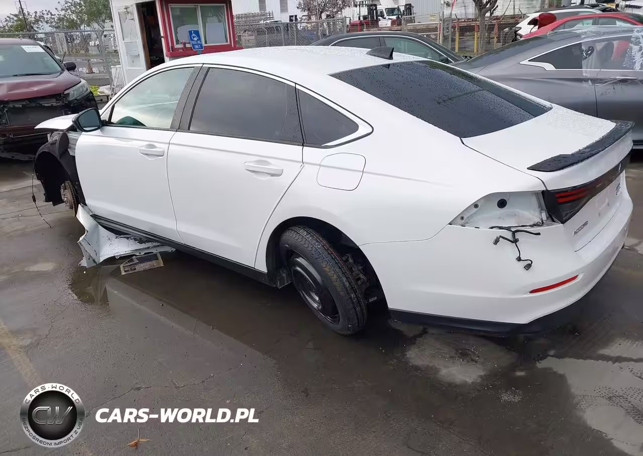 2023 Honda Accord Hybrid Sport VIN:1HGCY2F50PA058300 - 3