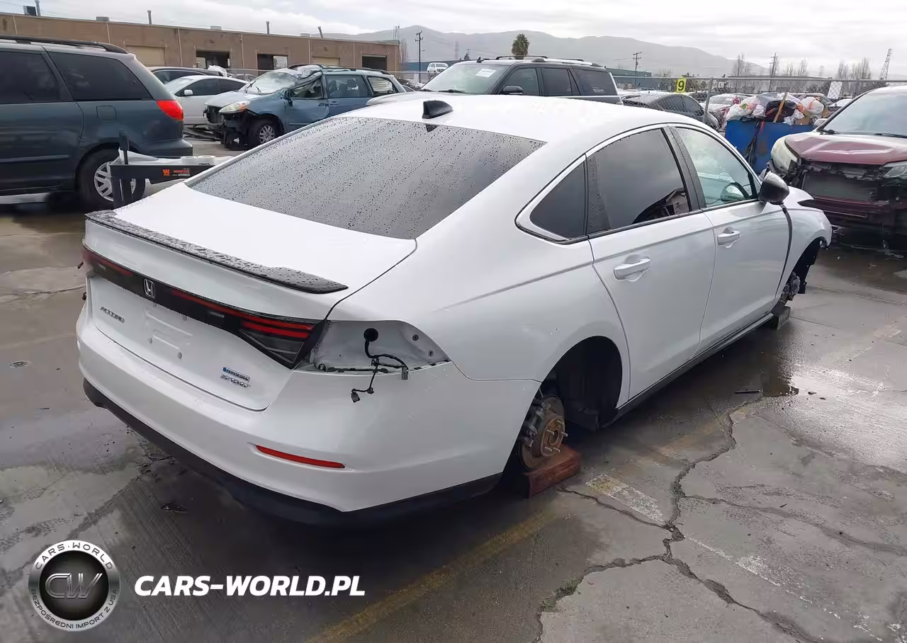 2023 Honda Accord Hybrid Sport VIN:1HGCY2F50PA058300 - 4
