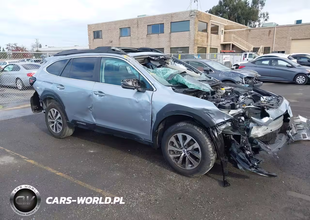 2025 Subaru Outback Premium