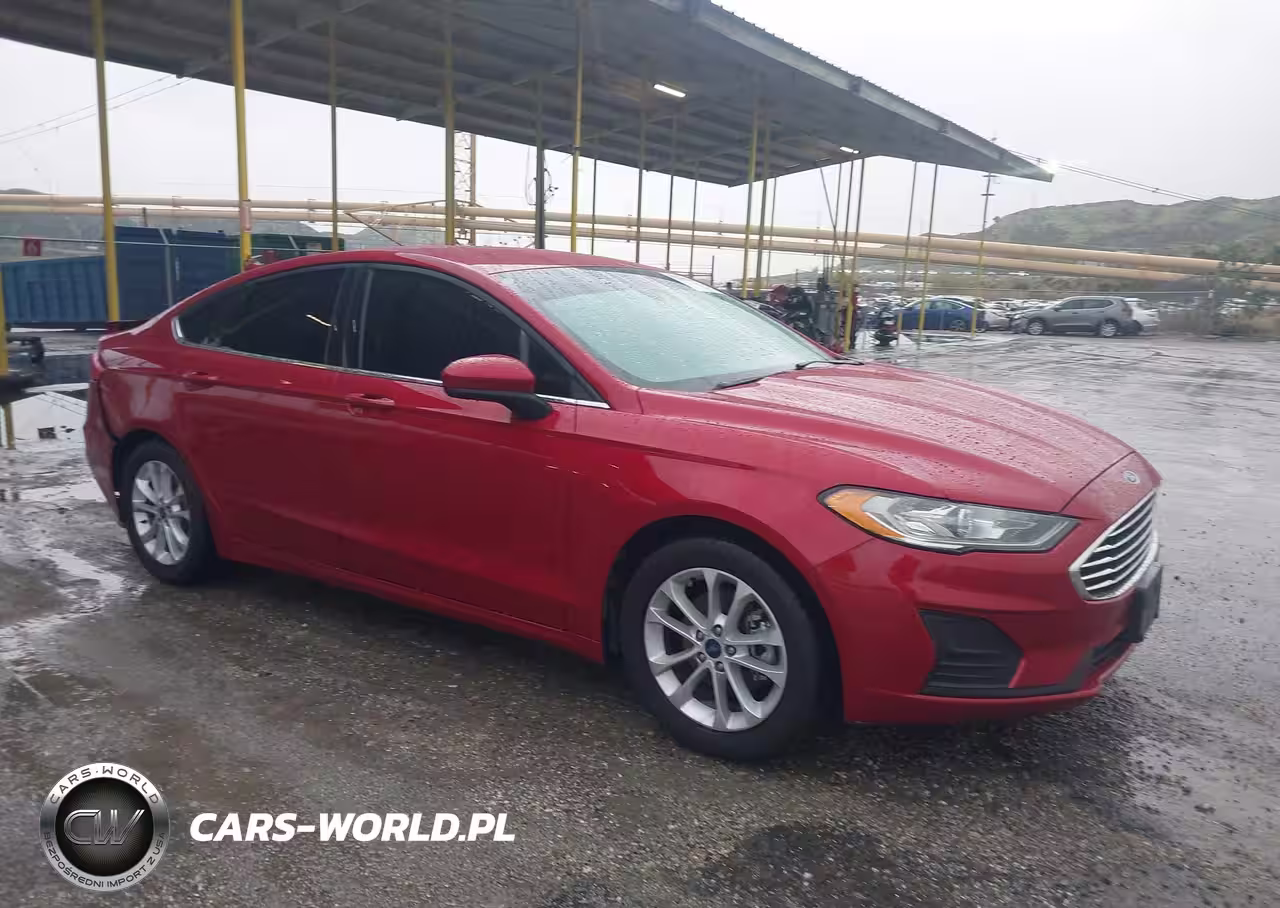 2020 Ford Fusion Se
