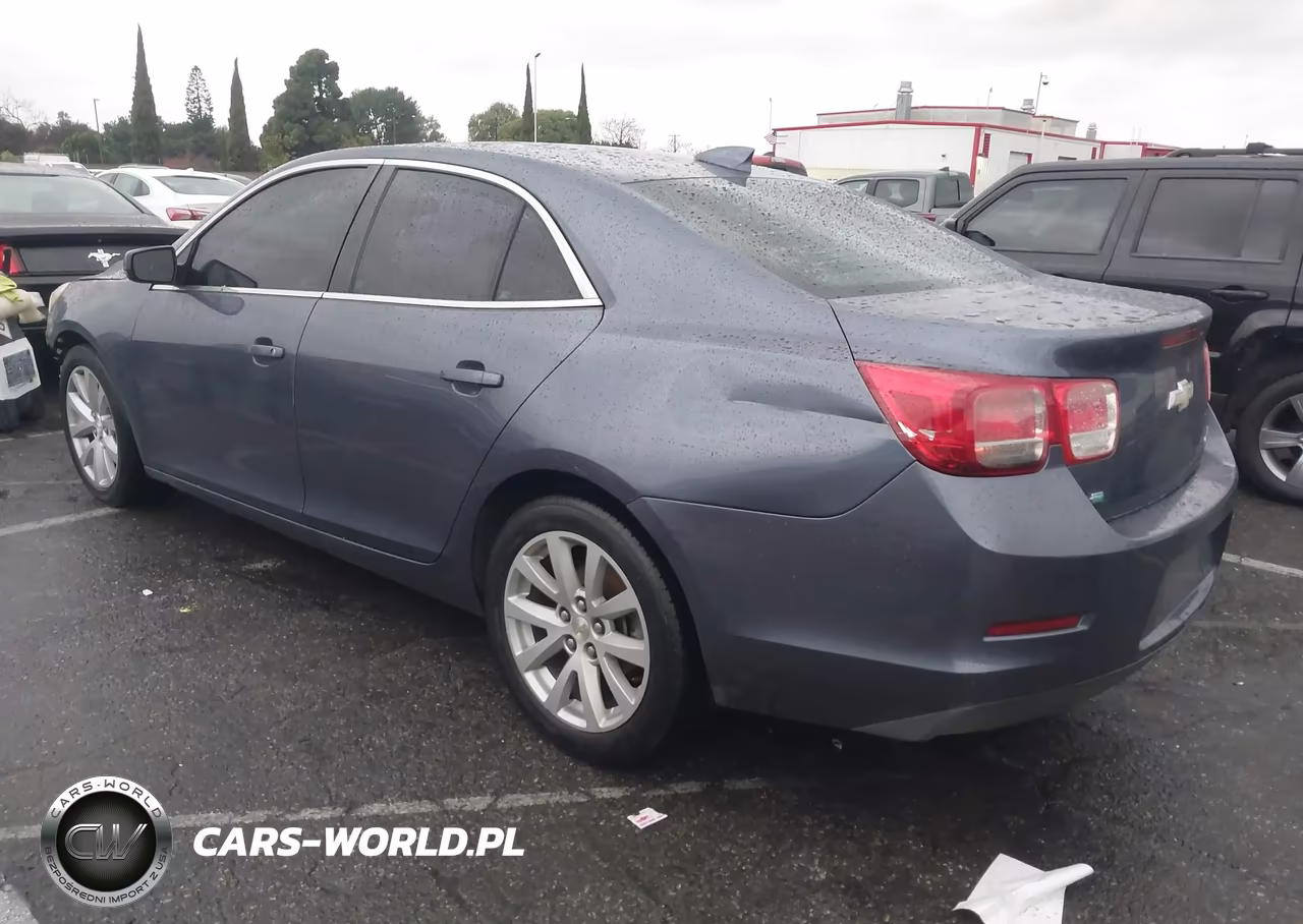 2015 Chevrolet Malibu 2Lt VIN:1G11D5SL8FF252574 - 3