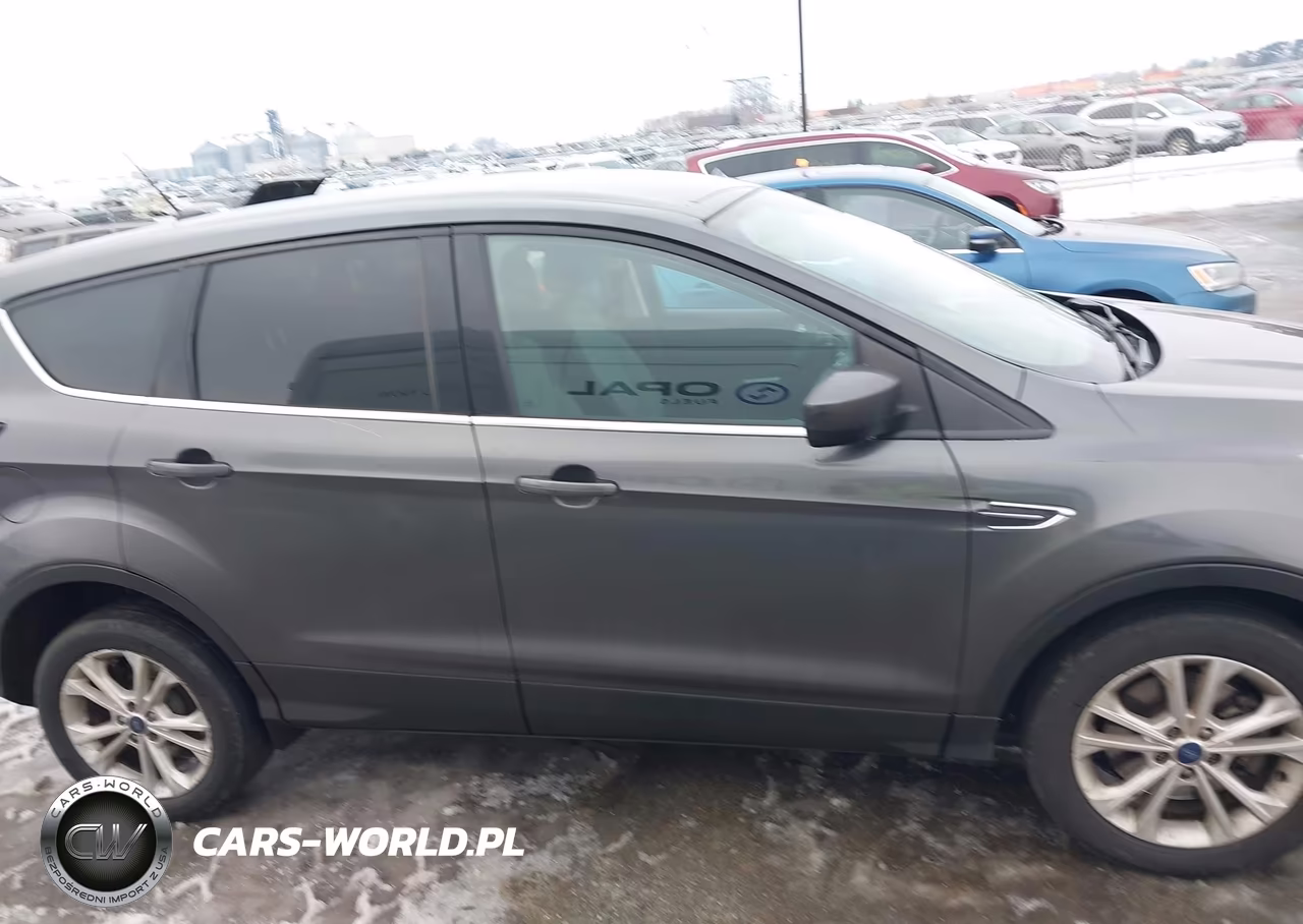 2017 Ford Escape Se VIN:1FMCU9GD3HUC26032 - 13