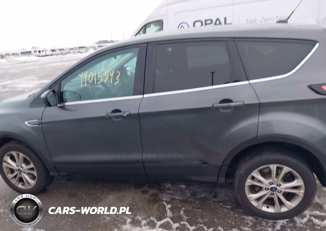 2017 Ford Escape Se VIN:1FMCU9GD3HUC26032 - 14