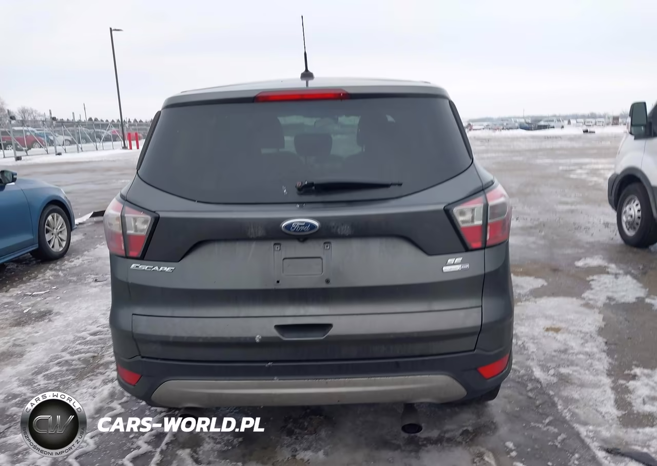 2017 Ford Escape Se VIN:1FMCU9GD3HUC26032 - 16