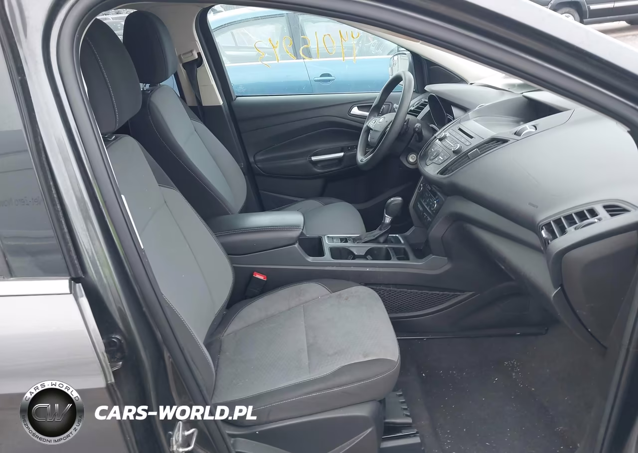 2017 Ford Escape Se VIN:1FMCU9GD3HUC26032 - 5