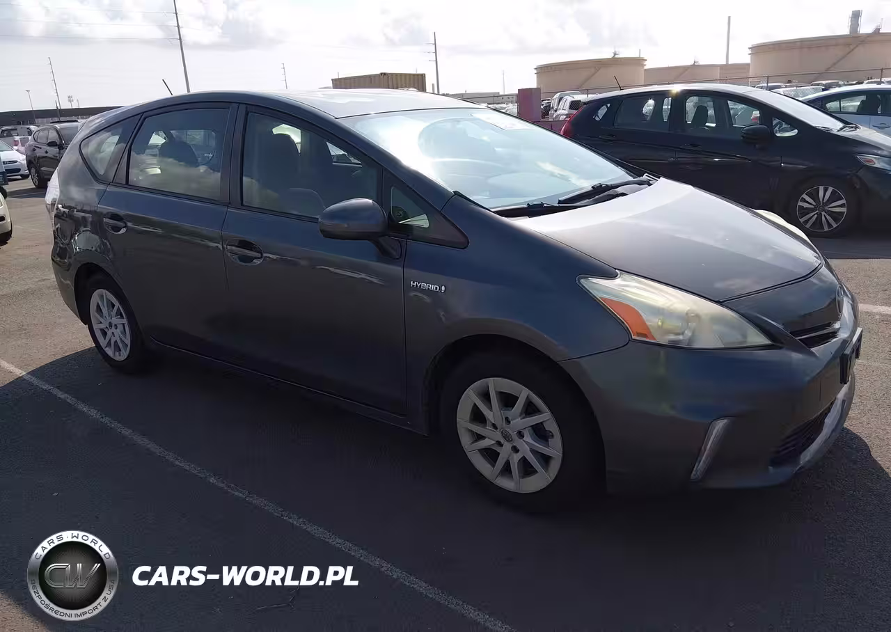 2012 Toyota Prius V Five-Three-Two