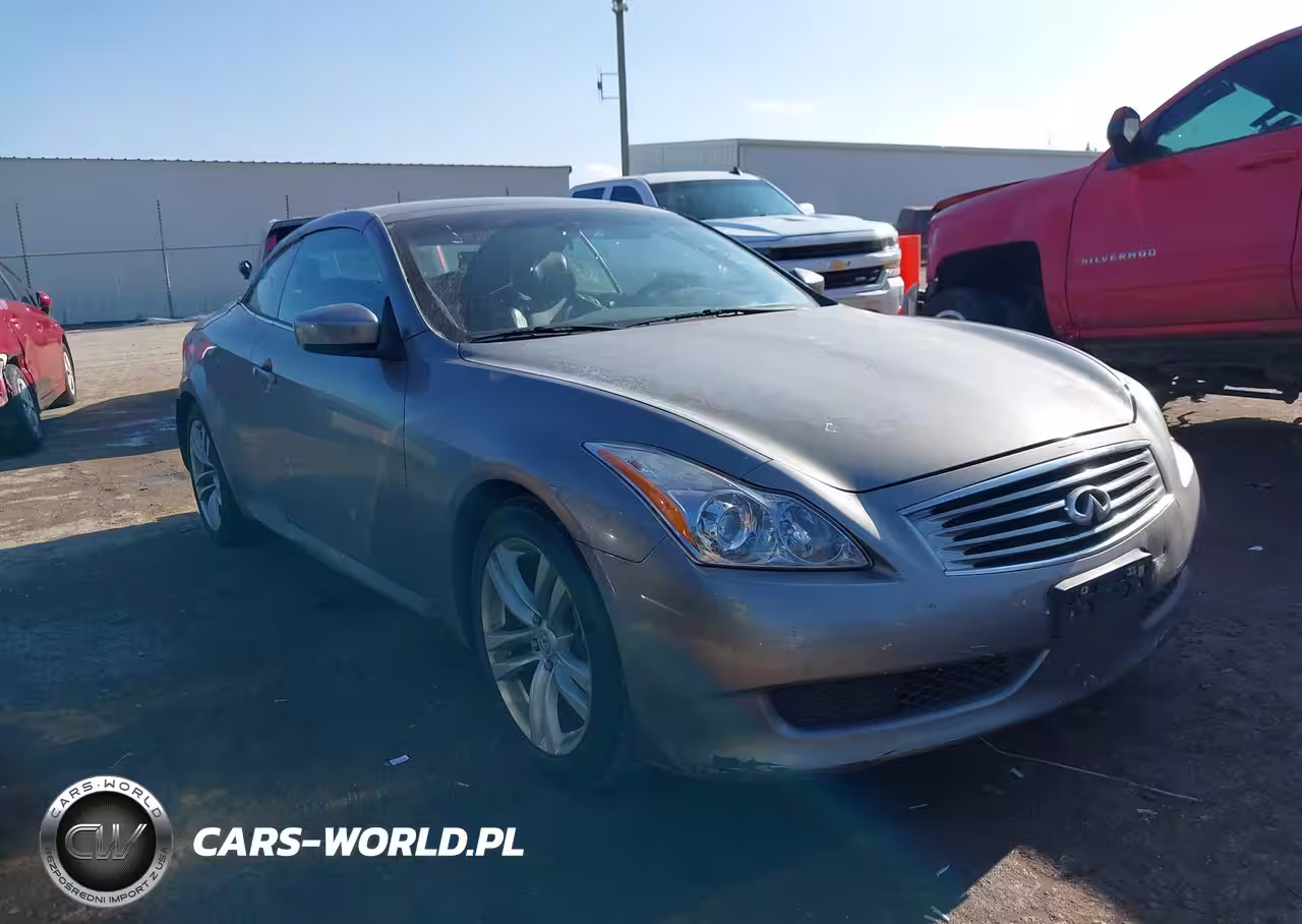 2009 Infiniti G37