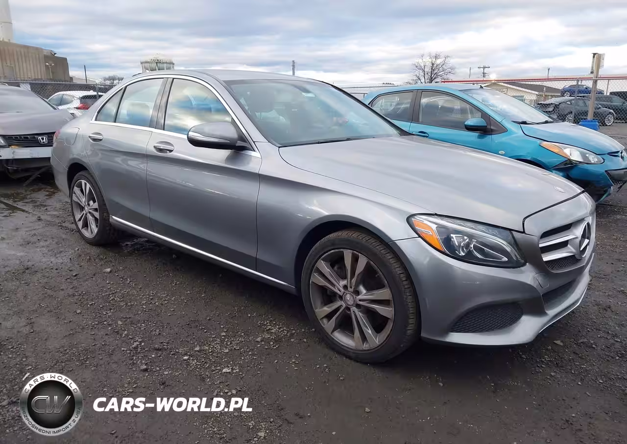 2015 Mercedes-Benz C 300 4Matic