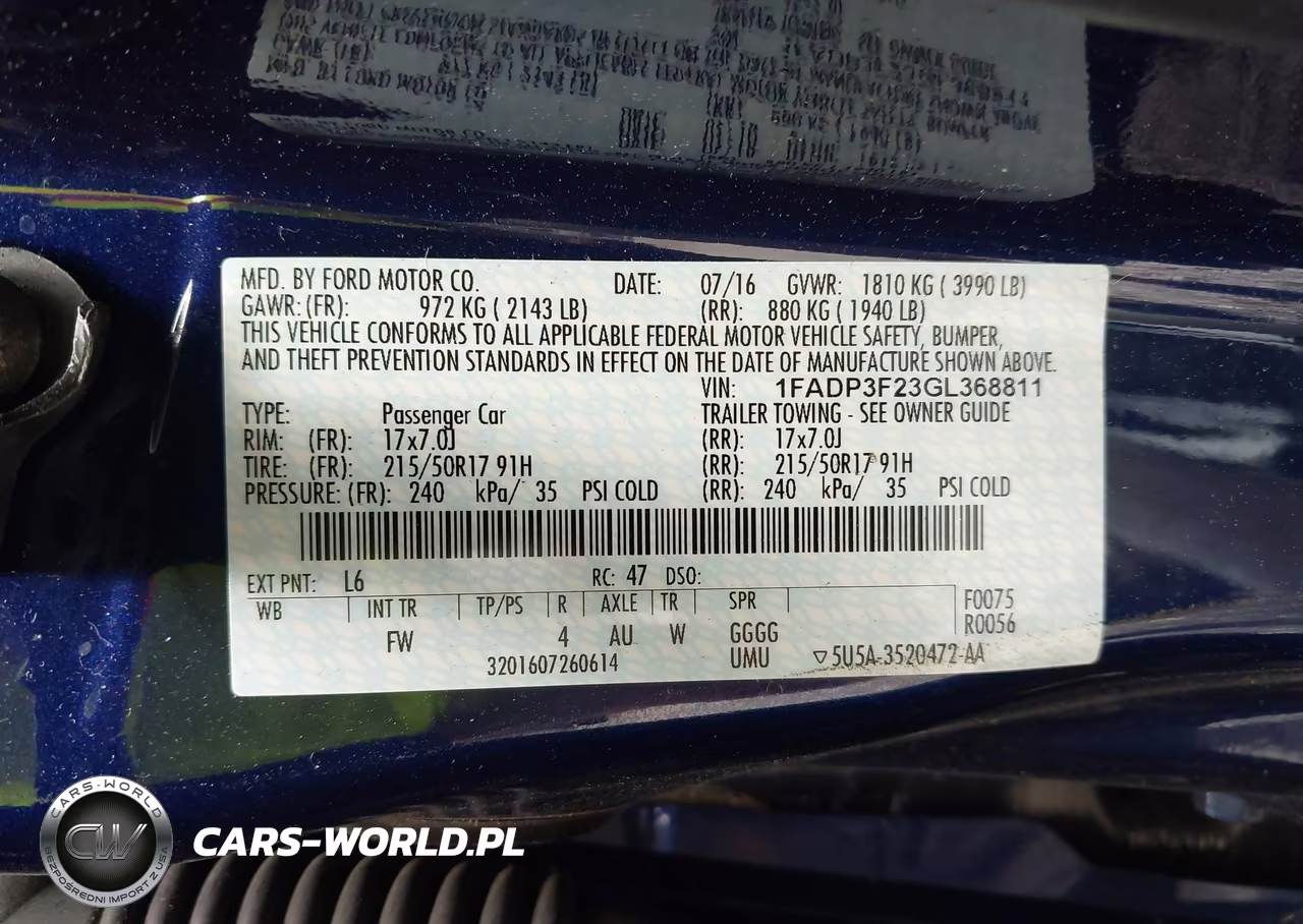 2016 Ford Focus Se VIN:1FADP3F23GL368811 - 9